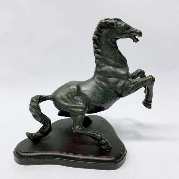 Metal Horse 3D Statue Figurine on Wood Base - Picture 3 of 8